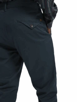 Scotch & Soda Mott Super-Slim Fit Classic Twill Chino -Scotch & Soda 158347 Arctic 20Teal NHD DTL 1