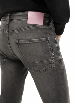 Scotch & Soda Ralston Regular Slim-Fit Jeans – Ghost Of Hollywood 14 Scotch & Soda Ralston Regular Slim-Fit Jeans – Ghost Of Hollywood -Scotch & Soda 164373 Ghost 20Of 20Hollywood NHD DTL1