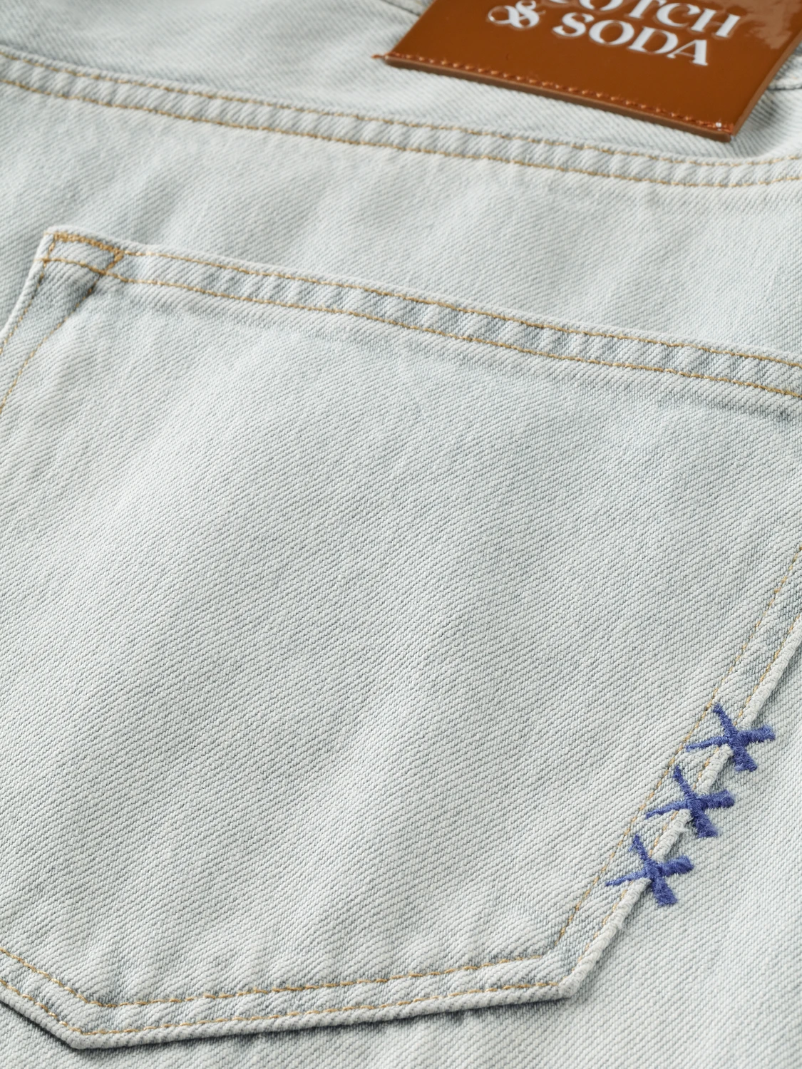 Scotch & Soda Dean Loose Tapered Jeans — Wilderness 9 Scotch & Soda Dean Loose Tapered Jeans — Wilderness - Image 7