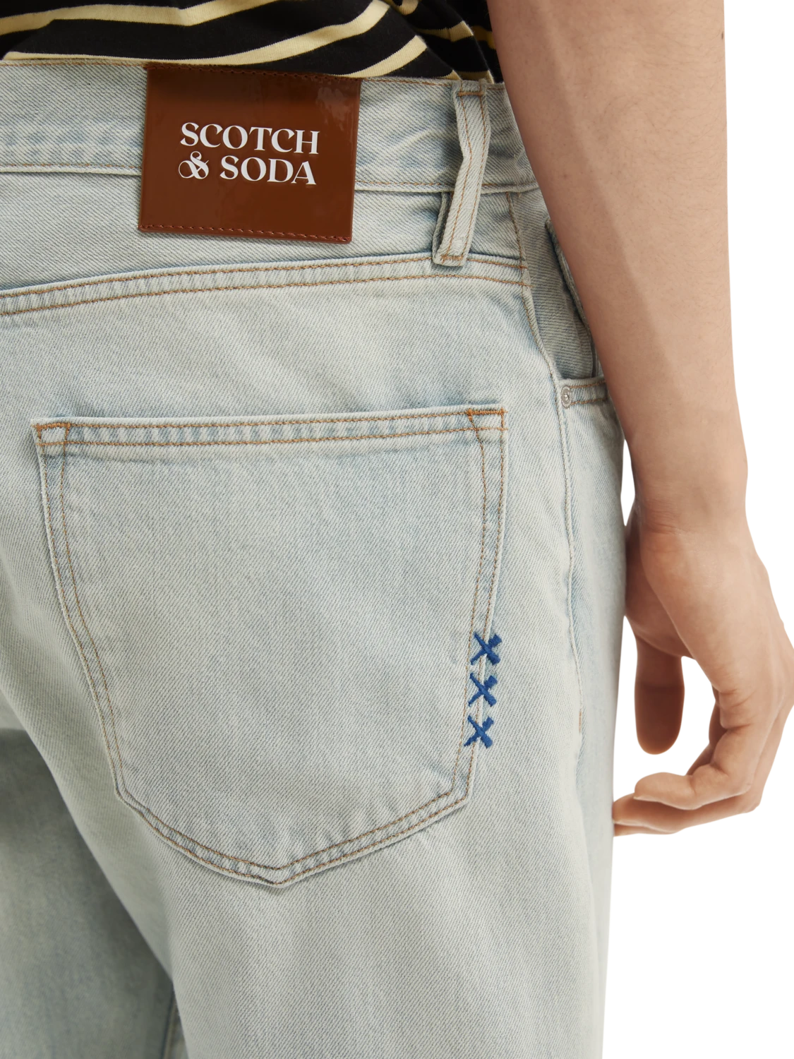 Scotch & Soda Dean Loose Tapered Jeans — Wilderness 6 Scotch & Soda Dean Loose Tapered Jeans — Wilderness - Image 4