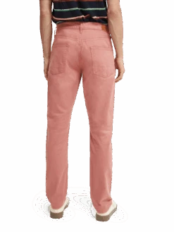 Scotch & Soda Ralston Garment-Dyed Regular Slim-Fit 14 Scotch & Soda Ralston Garment-Dyed Regular Slim-Fit -Scotch & Soda 164430 Elvis 20Rose NHD BCK