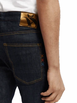 Scotch & Soda The Ralston Premium Regular Slim-Fit Italian Selvedge Jeans -Scotch & Soda 168418 Italian 20Selvedge MDL DTL4