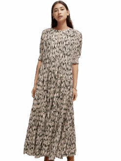 Scotch & Soda Short Sleeved Tiered Maxi Dress 25 Scotch & Soda Short Sleeved Tiered Maxi Dress -Scotch & Soda 168531 Combo 20R MDL CRP