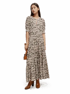 Scotch & Soda Short Sleeved Tiered Maxi Dress 27 Scotch & Soda Short Sleeved Tiered Maxi Dress -Scotch & Soda 168531 Combo 20R MDL FNT