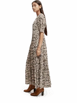 Scotch & Soda Short Sleeved Tiered Maxi Dress 28 Scotch & Soda Short Sleeved Tiered Maxi Dress -Scotch & Soda 168531 Combo 20R MDL SDE