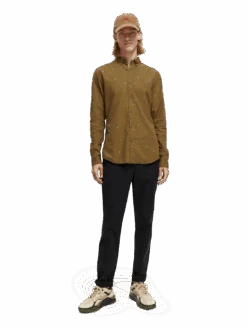 Scotch & Soda Slim Fit Embroidered Oxford Shirt 21 Scotch & Soda Slim Fit Embroidered Oxford Shirt -Scotch & Soda 169054 Combo 20B MDL FNT