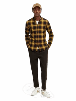 Scotch & Soda Slim Fit Lightweight Checked Herringbone Shirt -Scotch & Soda 169058 Combo 20B MDL FNT