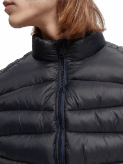 Scotch & Soda Water-Repellent Short Puffer Jacket 32 Scotch & Soda Water-Repellent Short Puffer Jacket -Scotch & Soda 169098 Night NHD DTL2