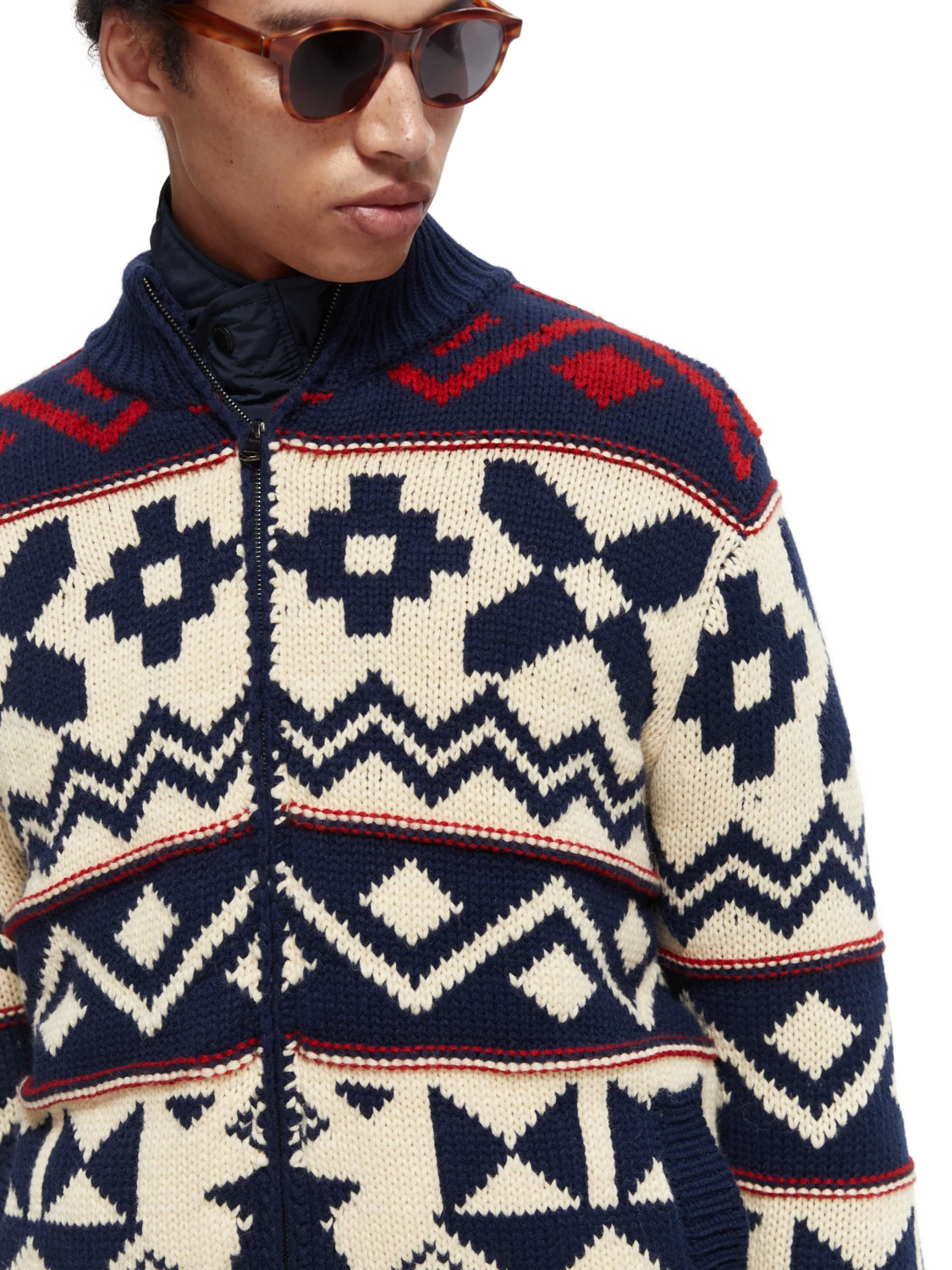 Scotch & Soda Chunky Wool-Blend Zip Cardigan With Detachable Inner Jacket 15 Scotch & Soda Chunky Wool-Blend Zip Cardigan With Detachable Inner Jacket - Image 13