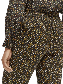 Scotch & Soda Nina Mid-Rise Tapered Jogger 19 Scotch & Soda Nina Mid-Rise Tapered Jogger -Scotch & Soda 169388 Space 20Floral 20Cinnamon 20Spice NHD DTL1