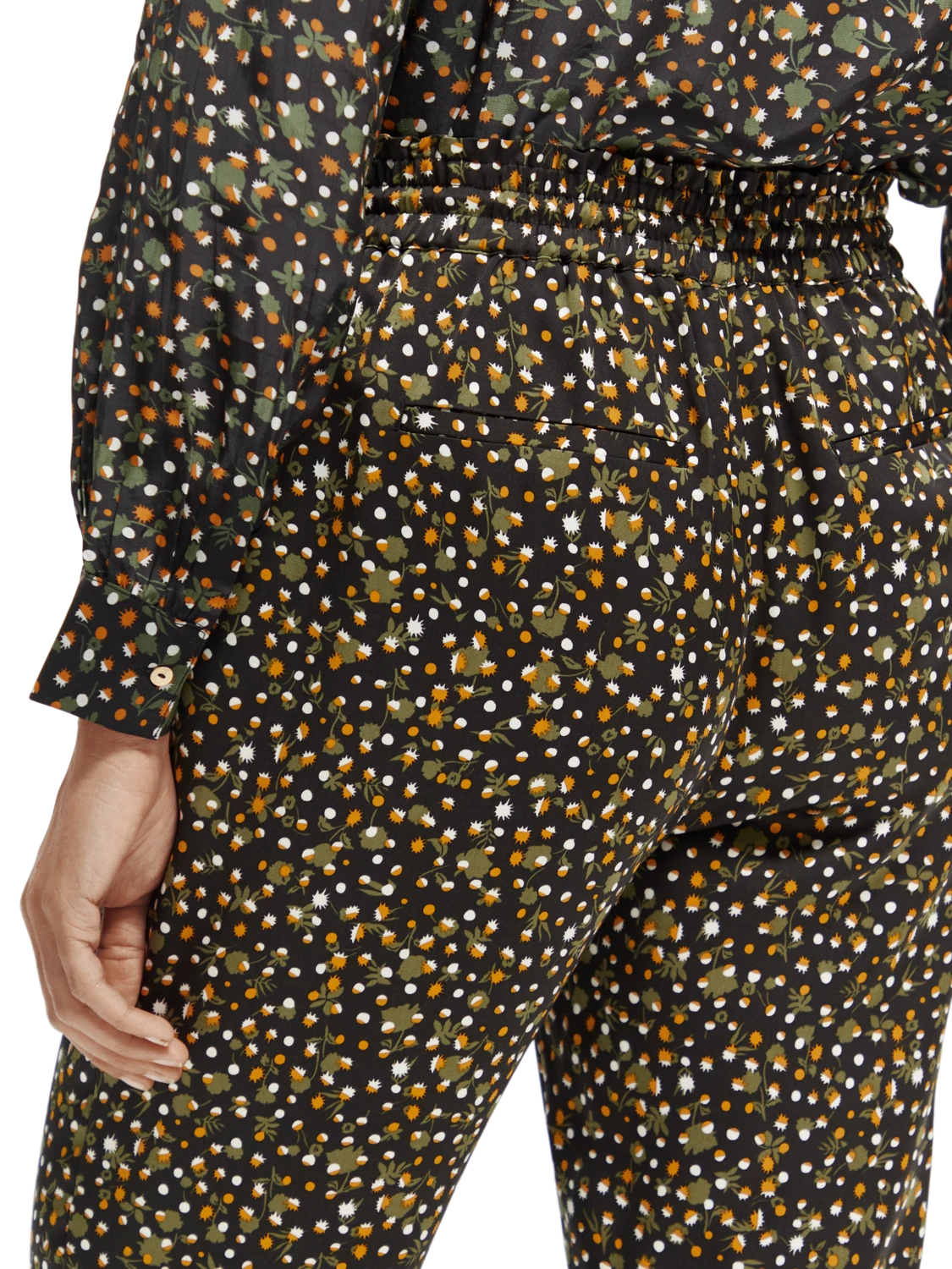 Scotch & Soda Nina Mid-Rise Tapered Jogger 6 Scotch & Soda Nina Mid-Rise Tapered Jogger - Image 4