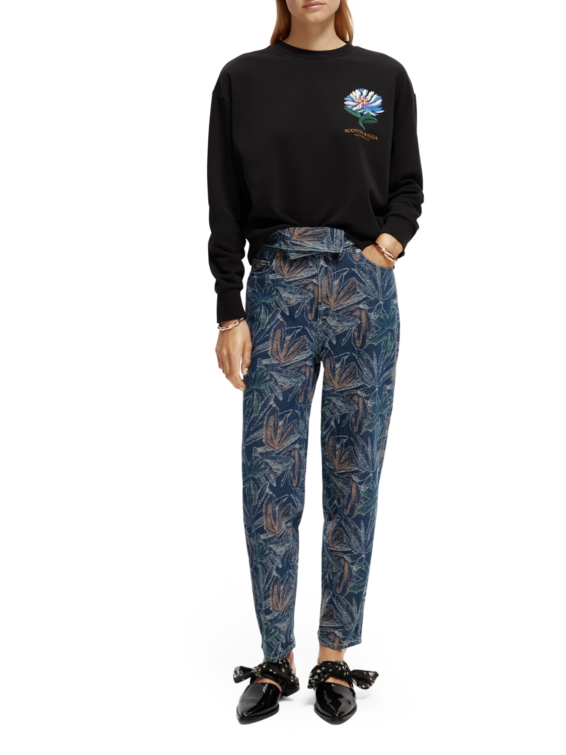 Scotch & Soda Loose Fit Embroidered Sweatshirt 4 Scotch & Soda Loose Fit Embroidered Sweatshirt - Image 2