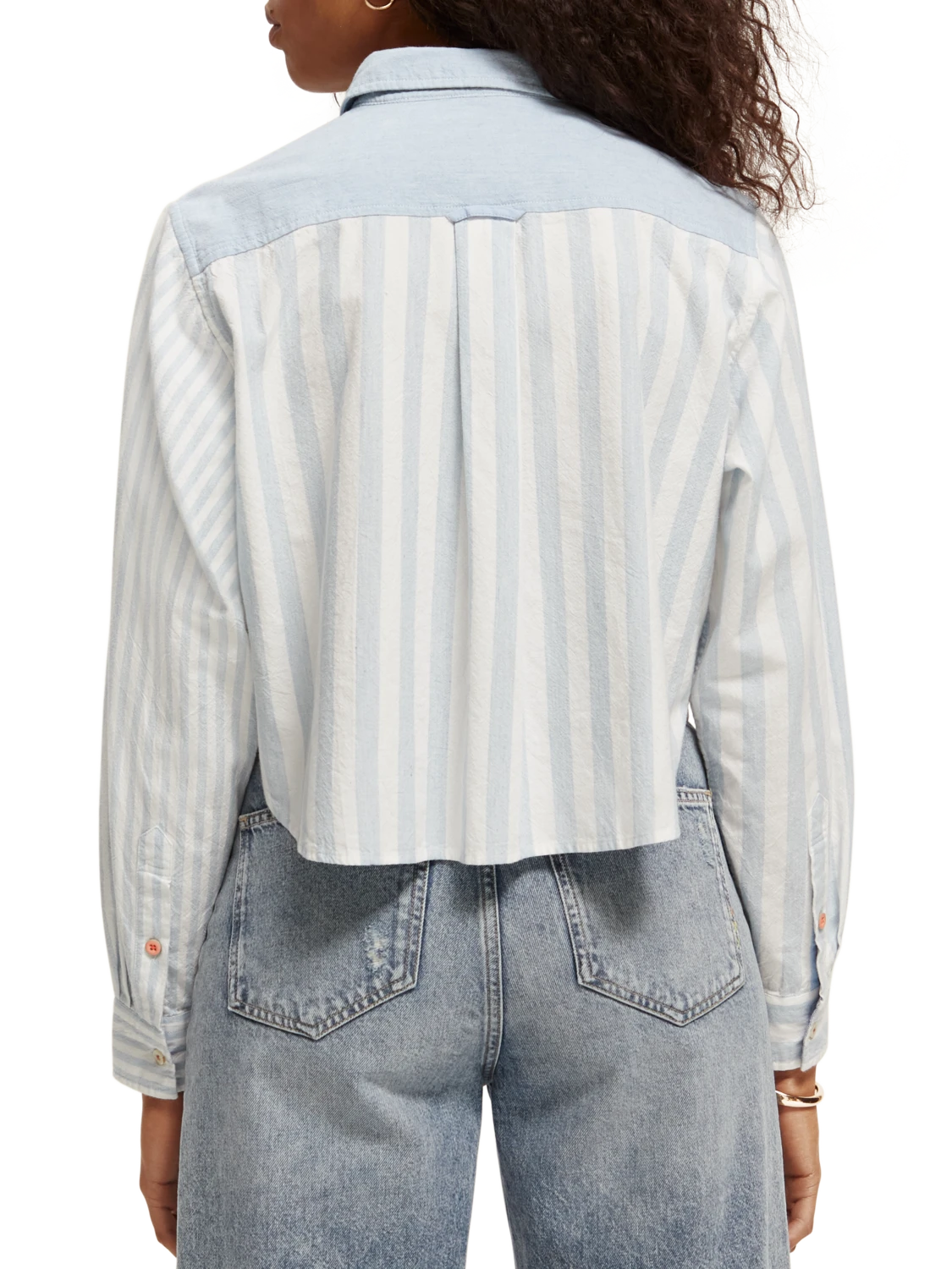 Scotch & Soda Cropped Boxy Fit Shirt 5 Scotch & Soda Cropped Boxy Fit Shirt - Image 3