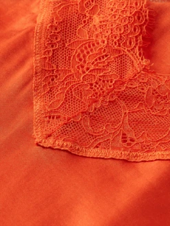 Scotch & Soda Camisole With Lace Detail 8 Scotch & Soda Camisole With Lace Detail -Scotch & Soda 173299 6207 3 e70420ce 7cfb 4f64 bb47 7cb31ebb4dcc