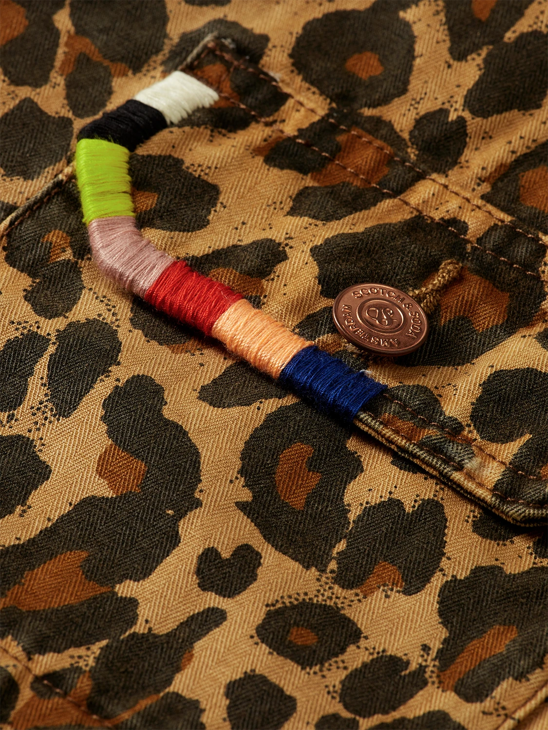 Scotch & Soda Leopard Print Boyfriend Fit Workwear Jacket 5 Scotch & Soda Leopard Print Boyfriend Fit Workwear Jacket - Image 3