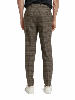 Scotch & Soda Irving Slim Tapered Chino Pant 13 Scotch & Soda Irving Slim Tapered Chino Pant -Scotch & Soda 174472 6747 FIT BCK 849775d8 8302 4d5f b37a 6a000710c737