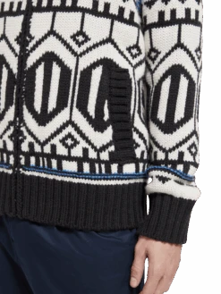 Scotch & Soda Chunky Zip-Thru Cardigan With Inner Jacket 22 Scotch & Soda Chunky Zip-Thru Cardigan With Inner Jacket -Scotch & Soda 174607 6780 MDL DTL4 f2b3900b ae73 4004 ae68 3e4abf55ca03