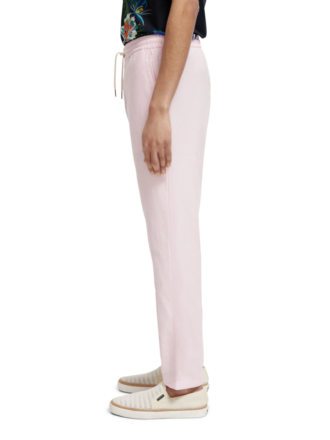 Scotch & Soda Warren Straight Fit Linen-Blended Jogger 11 Scotch & Soda Warren Straight Fit Linen-Blended Jogger - Image 9