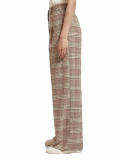 Scotch & Soda Rose Pleated High-Rise Check Pant -Scotch & Soda 175161 6401 FIT SDE 61b98e81 2bd8 4782 8ea3 e6c8946c718f