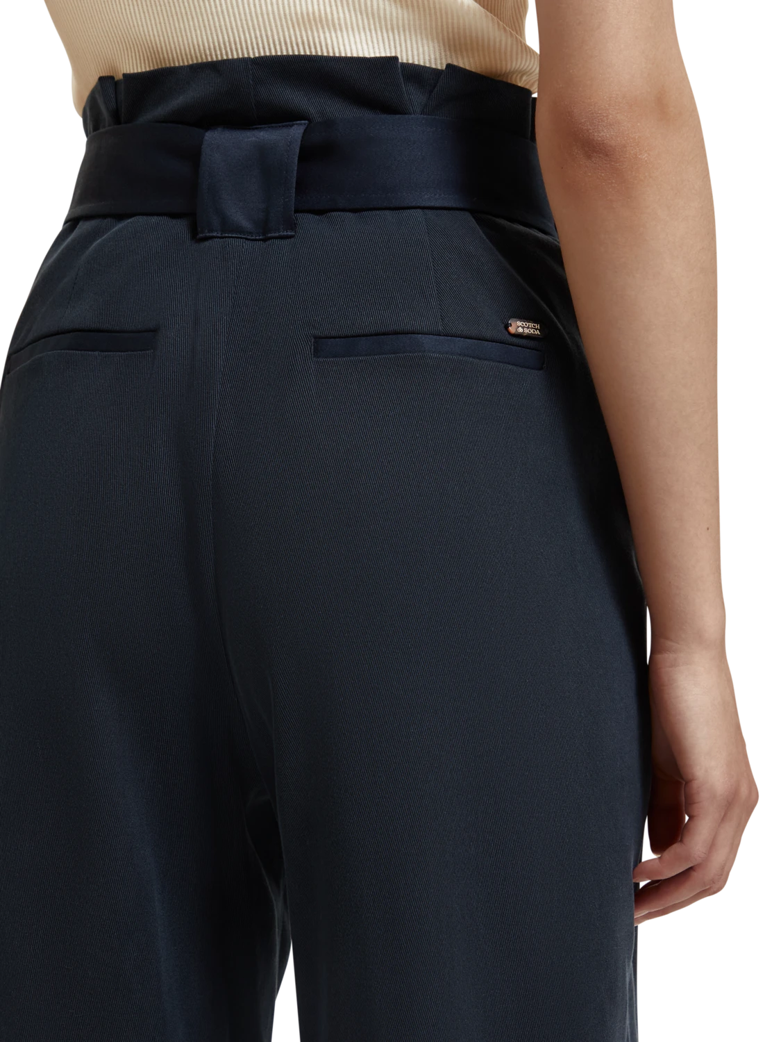 Scotch & Soda Daisy High Rise Straight Leg Paper Bag Pant 8 Scotch & Soda Daisy High Rise Straight Leg Paper Bag Pant - Image 6