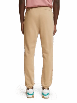 Scotch & Soda Essential Logo Badge Sweatpant -Scotch & Soda 175446 6896 MDL BCK e4a554db cb90 45fd 837e 534aee45353c