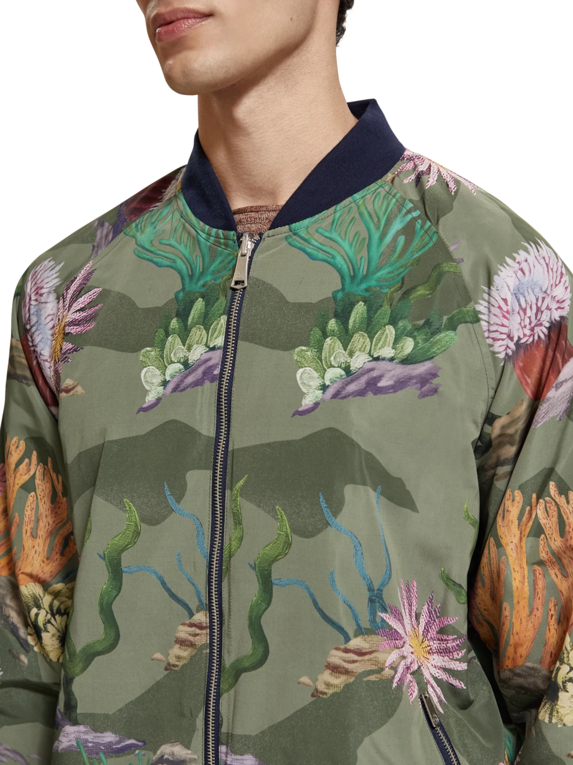 Scotch & Soda Sea Life Printed Reversible Bomber Jacket 6 Scotch & Soda Sea Life Printed Reversible Bomber Jacket - Image 4