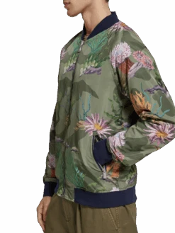Scotch & Soda Sea Life Printed Reversible Bomber Jacket 28 Scotch & Soda Sea Life Printed Reversible Bomber Jacket -Scotch & Soda 175614 6865 NHD SDE 27b37bb8 9c59 4daa b9e0 de24341f33e4
