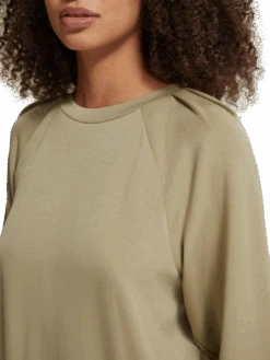 Scotch & Soda Pleated Shoulder Sweatshirt -Scotch & Soda 176298 6864 MDL DTL1 455f8bb4 44dc 4264 9a0f a52e965053cc