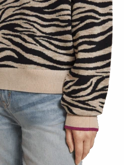 Scotch & Soda Tiger Jacquard Pullover -Scotch & Soda 176347 6432 MDL DTL2 d276fa50 f309 4ce5 a45b 2c35d8ab0487