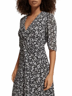 Scotch & Soda Draped Knot Detail Midi Dress -Scotch & Soda 176361 6914 MDL DTL1 a52f25ab b5a0 4bb0 91c9 8e43366dc59f