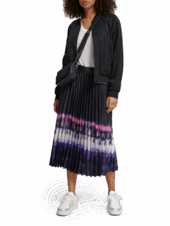 Scotch & Soda Printed High Rise Midi Skirt 13 Scotch & Soda Printed High Rise Midi Skirt -Scotch & Soda 176374 7006 NHD FNT 04541156 404a 4d11 9d3a 64c23a3aa473