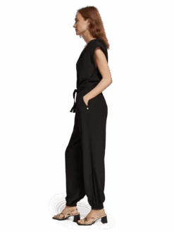 Scotch & Soda One Shoulder Asymmetric Jumpsuit 14 Scotch & Soda One Shoulder Asymmetric Jumpsuit -Scotch & Soda 176378 6647 MDL SDE 1b6858ab cc89 46fd b9db be6ce3eecd09