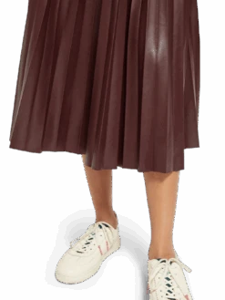 Scotch & Soda Faux Leather Pleated High Rise Midi Skirt -Scotch & Soda 176847 0177 MDL DTL2 76aa785d f180 40a0 9b3b 4a26e7237a8b