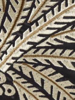 Scotch & Soda Embroidered Reversible Bomber Jacket 24 Scotch & Soda Embroidered Reversible Bomber Jacket -Scotch & Soda 177269 1188 DTL6 f0b76b2c 8f33 4690 a218 679829297592