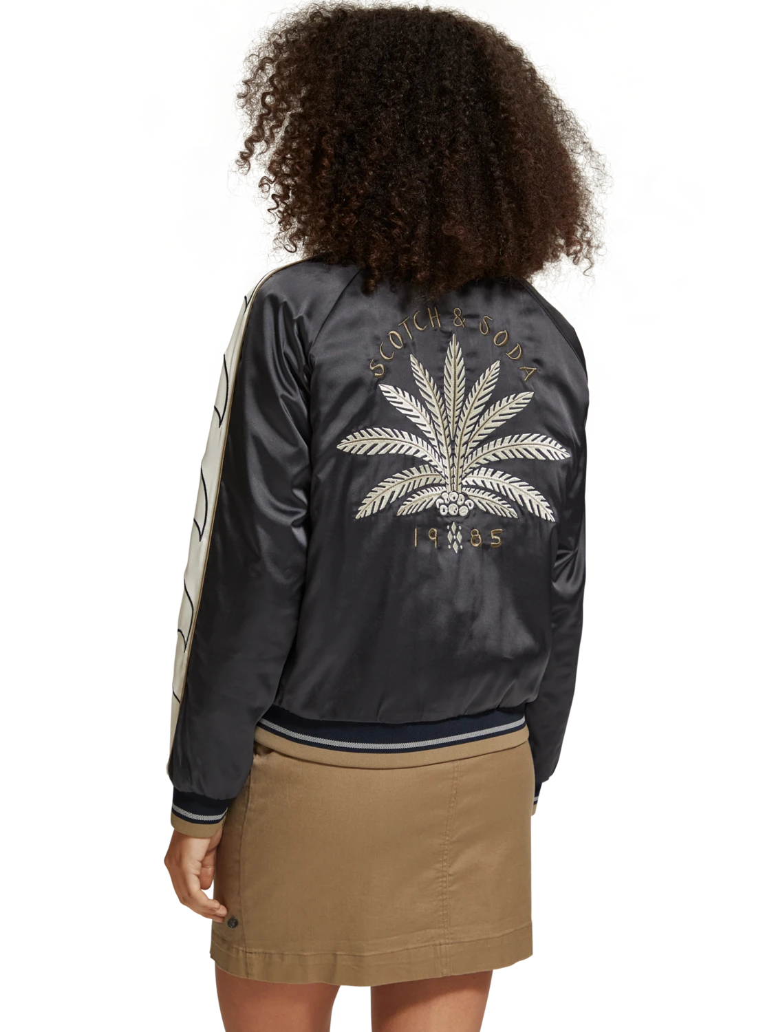 Scotch & Soda Embroidered Reversible Bomber Jacket 5 Scotch & Soda Embroidered Reversible Bomber Jacket - Image 3