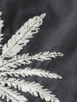 Scotch & Soda Belted Gilet With Palm Embroidery -Scotch & Soda 177396 0005 DTL6 2ae9d026 13bf 4dec be4d dbd978f3e465