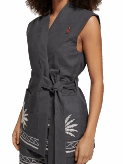 Scotch & Soda Belted Gilet With Palm Embroidery -Scotch & Soda 177396 0005 MDL DTL1 146adf4e ed9f 41d4 9c20 f523fa4e5091