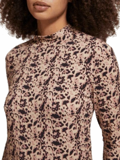 Scotch & Soda Longsleeve Aop T-Shirt 13 Scotch & Soda Longsleeve Aop T-Shirt -Scotch & Soda 177408 7244 NHD DTL1 426aa1e3 b414 4fe3 b015 cc6a2188e9c7