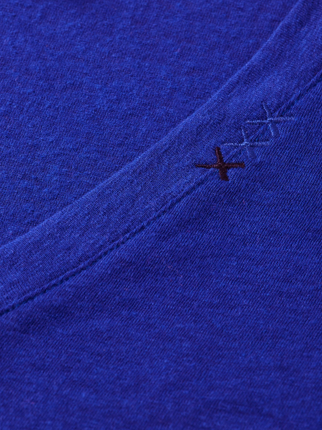 Scotch & Soda Embroidered Detail V Neck T-Shirt 8 Scotch & Soda Embroidered Detail V Neck T-Shirt - Image 6